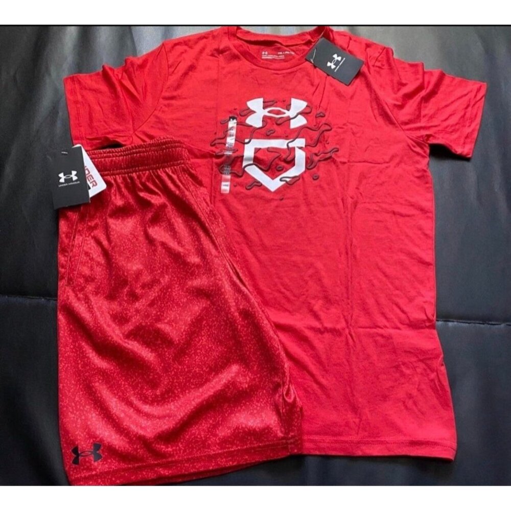 NWT Under Armour Athletic Set Boys Youth Size XL